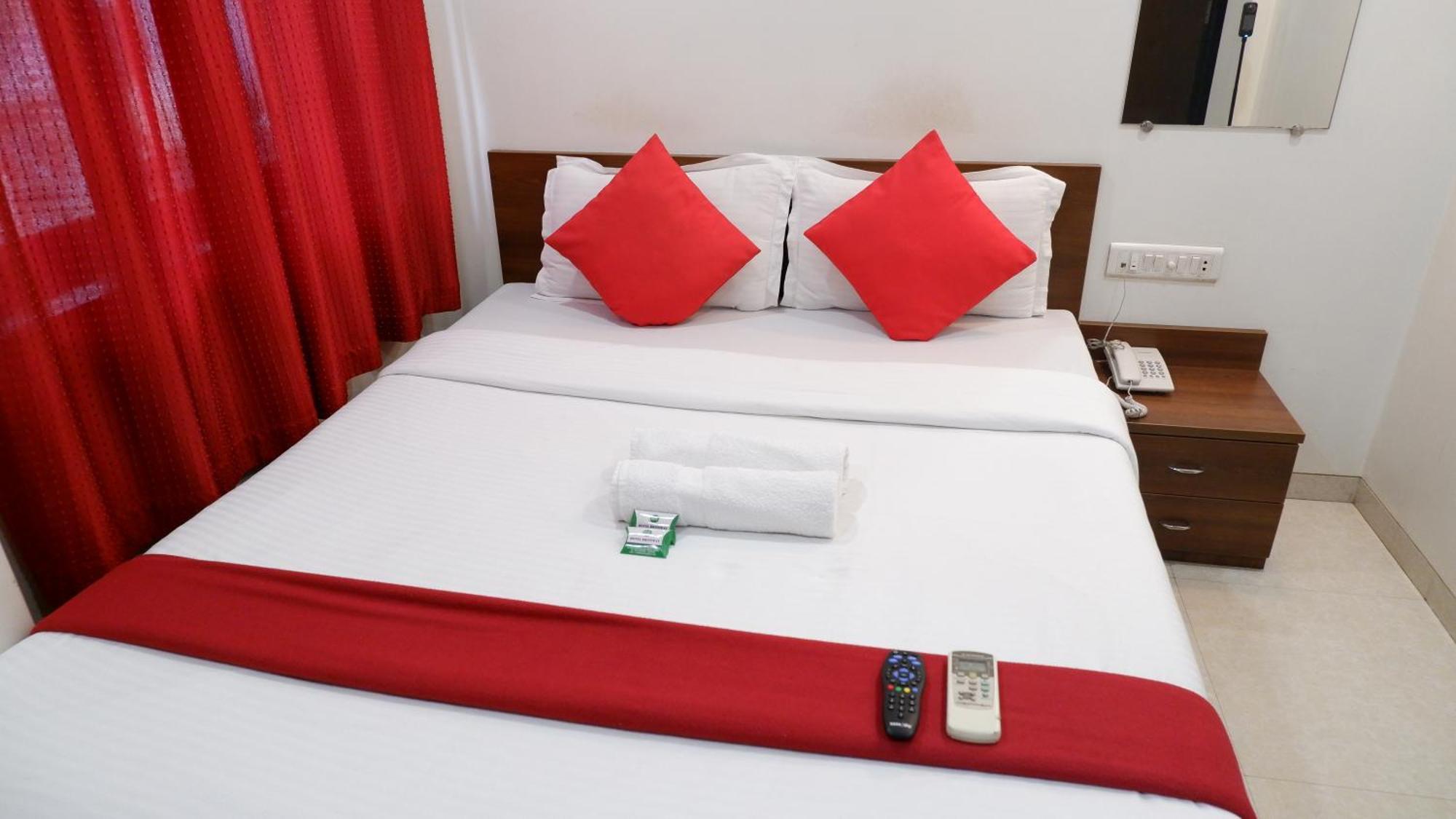 Hotel Briteway Mumbai Eksteriør bilde